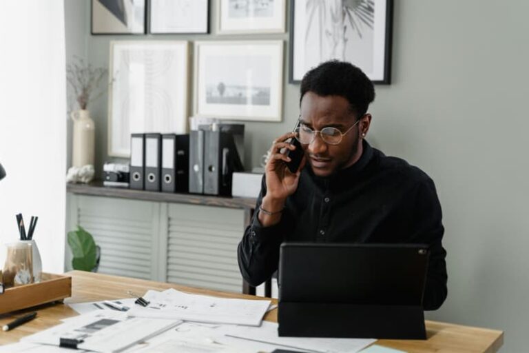 Financial Planning for Freelancers: The Ultimate Guide to Budgeting and Saving in 2025